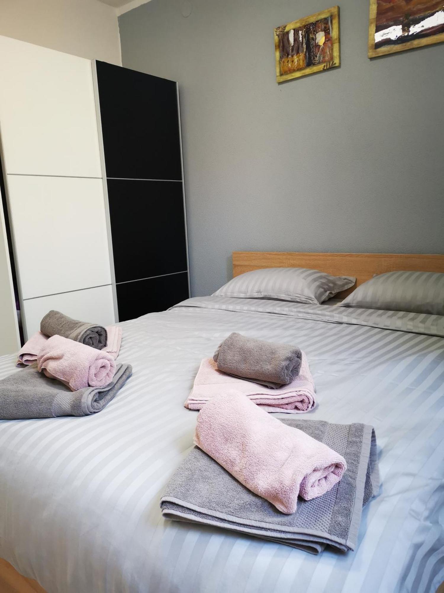 Apartments Busic Biograd Na Moru Luaran gambar